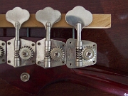 A 085
